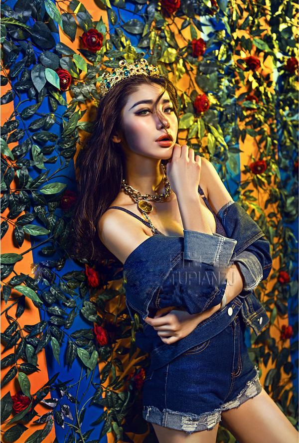 带女人出来逛街，不带钱包，带张黑卡有毛用？-黑卡能透支多少