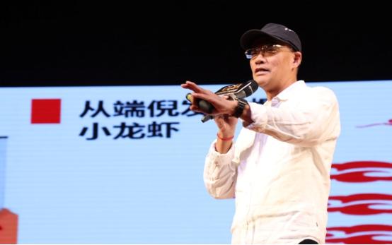 “白粉级”小龙虾一年卖4亿，源于他做对了这几点-卖白粉的利润是多少