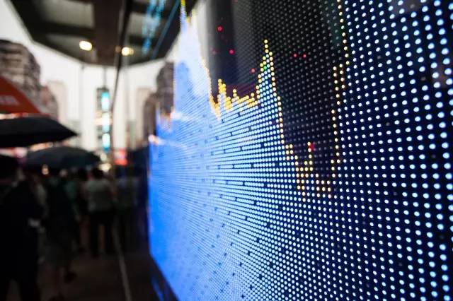 83年的赵鹏执掌顶级对冲基金并不奇怪，集体开挂的人生从八中少-医院待冲基金