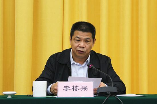 布置“靠山石”改大门朝向，迷信官员搞的荒唐事-武锅集团阀门有限公司
