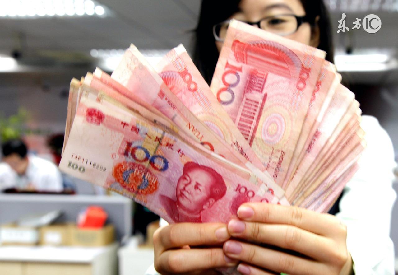 【推荐】1万块钱就退3千？为啥保险公司这么坑人？-买了分红型保险不想续费能退多少