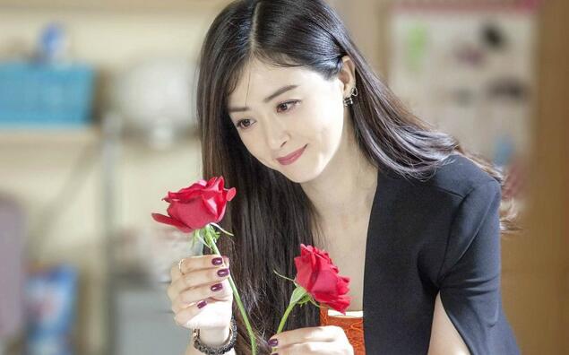 《欢乐颂2》强势霸屏！为什么那么优秀的樊胜美生活的这么糟糕？-策马奔腾基金