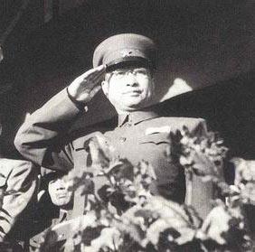 襁褓中穿越封锁线，生在这样一个大将之家，便注定了他与众不同的一生-叶剑英基金会
