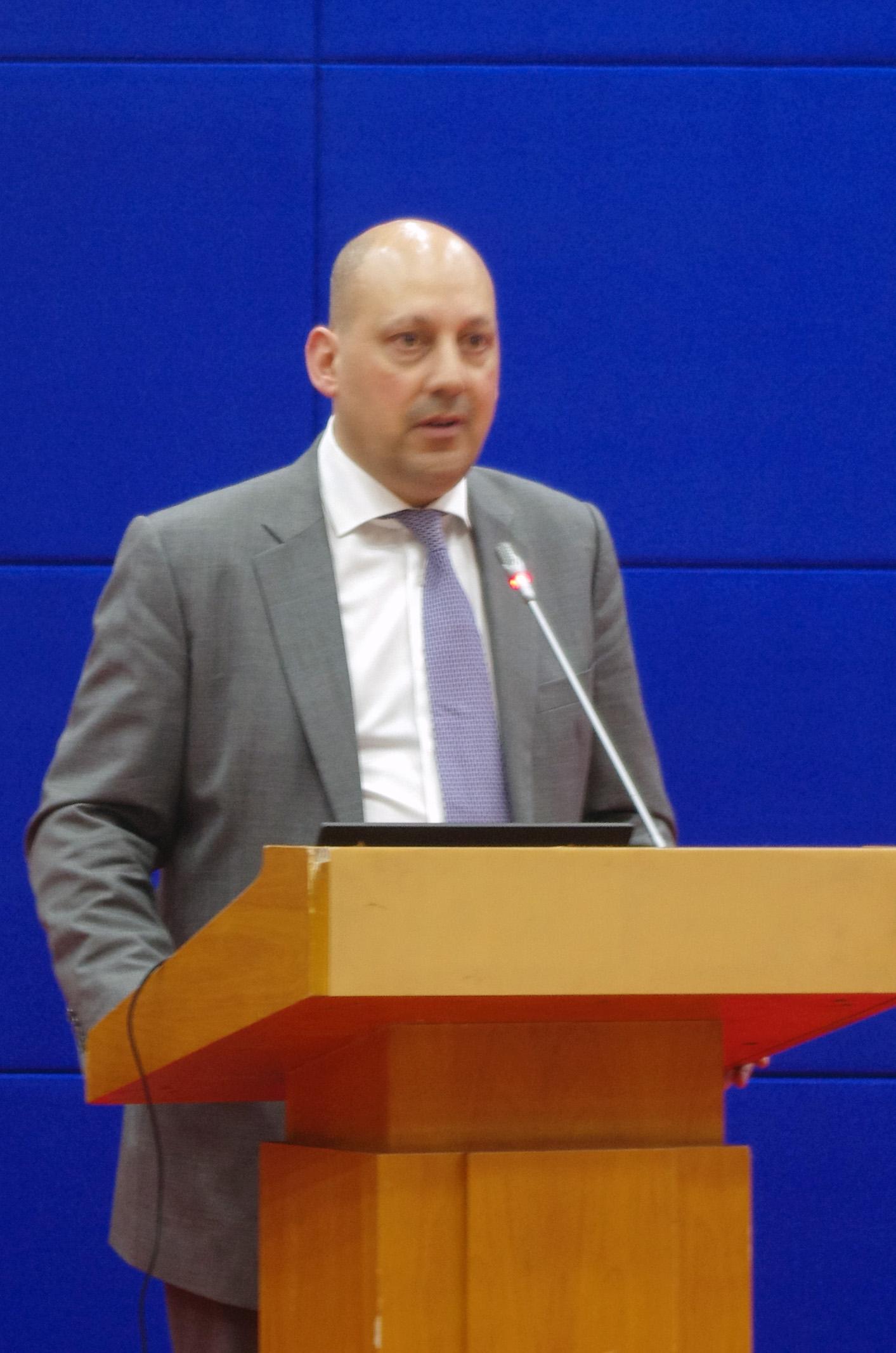 APG资产首席执行官EduardvanGelderen：APG愿与中国分享荷兰管理养老金经验-荷兰apg资产管理公司