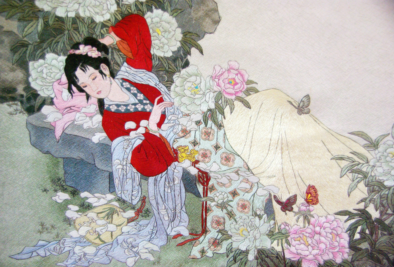 如何看待《红楼梦》中宝玉和黛玉之间的爱情？
