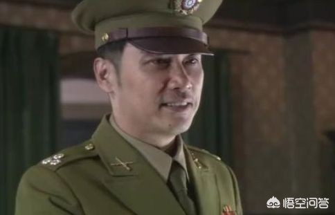 柳云龙的《风筝》中，郑耀先是如何判断江万朝就是影子的？