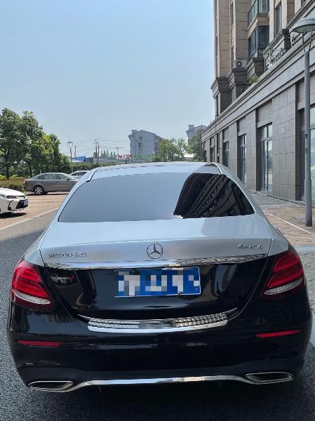 18年底奔驰e300立标豪华