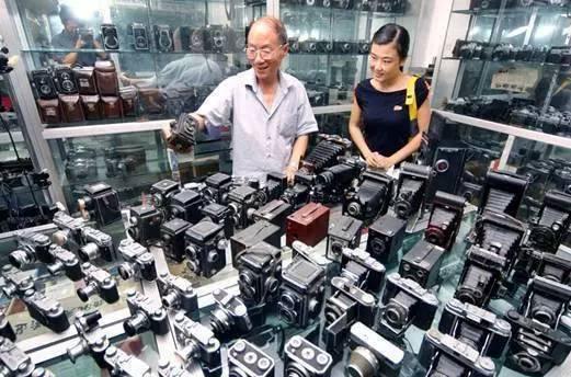 离我最近的照相馆，离我们最近的照相馆在哪里（沪上可拍身份证照片的摄影门店增至190家）