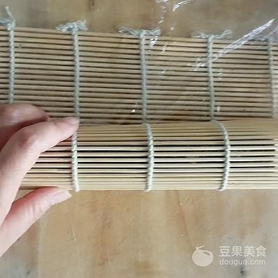 紫菜包饭的最好吃做法，紫菜包饭简单版的做法