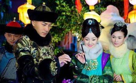 美人无泪董鄂妃，张檬年轻的时候的颜值（把这五位同样演“董鄂妃”）