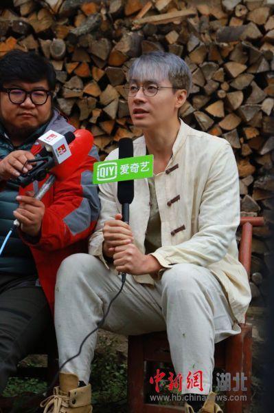 辰亦儒火星情报局全集，火星情报局集体女装大佬