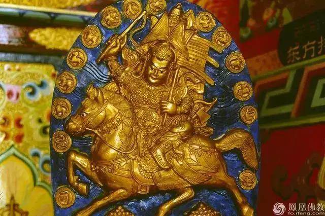 十大常见佛菩萨，非常适合春节期间去祈祷祈福