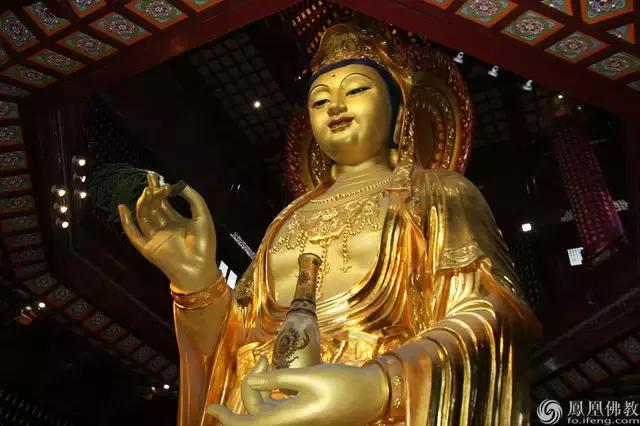 十大常见佛菩萨，非常适合春节期间去祈祷祈福
