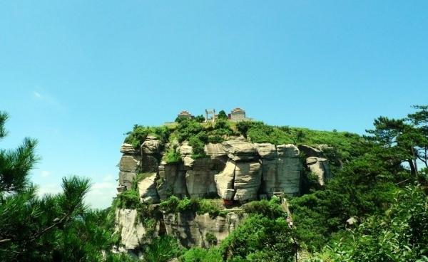 成都市区必去的景点，成都市区必去的十大景点（成都旅游必去的十大景点推荐）