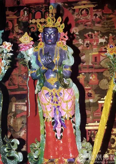 十大常见佛菩萨，非常适合春节期间去祈祷祈福
