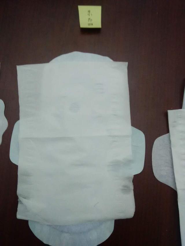 好用的卫生巾 排名，女生福利贴--十三款品牌卫生巾大PK