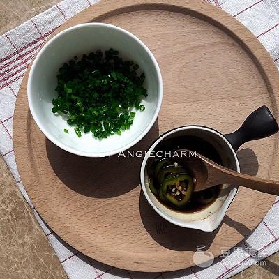 终于找到正宗的腊味煲仔饭，广式腊味煲仔饭