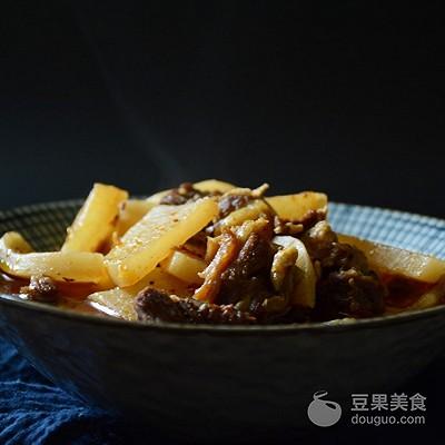 牛肉烧萝卜怎么烧好吃，牛肉烧萝卜的正确做法