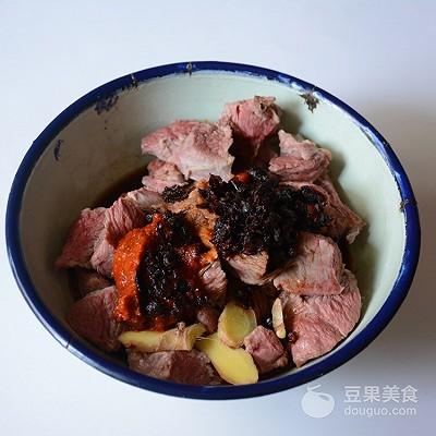 牛肉烧萝卜怎么烧好吃，牛肉烧萝卜的正确做法