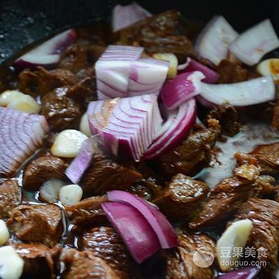 牛肉烧萝卜怎么烧好吃，牛肉烧萝卜的正确做法