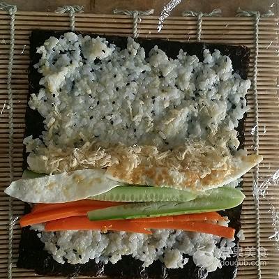 紫菜包饭的最好吃做法，紫菜包饭简单版的做法