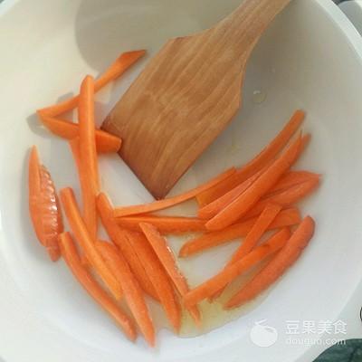 紫菜包饭的最好吃做法，紫菜包饭简单版的做法
