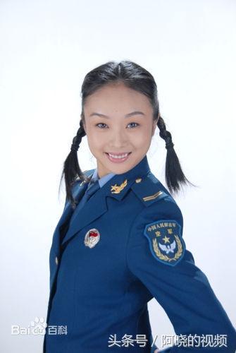 炊事班的故事演员，炊事班的故事主演们的现状（炊事班的故事17位演员）