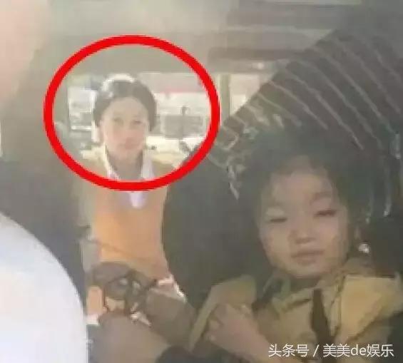 阿拉蕾的凄惨身世，董力和阿拉蕾私下聚会（被爸爸败光所有财产）