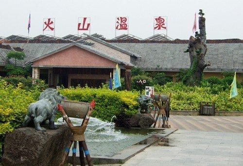 天和温泉度假村，广东十大隐奢温泉（湖北省温泉度假村最全大全）