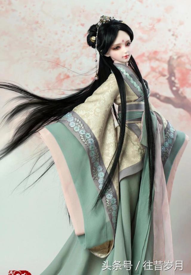 貂蝉和谁是一对，吕布死后貂蝉和谁在一起