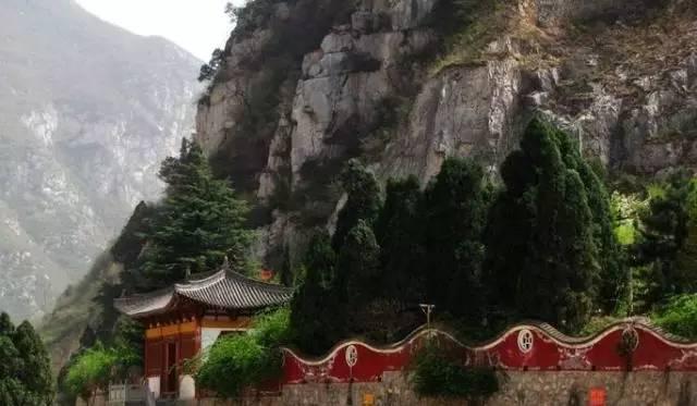 金榜题名对联七言，金榜题名对联精选100副（七言：致高考烟花）