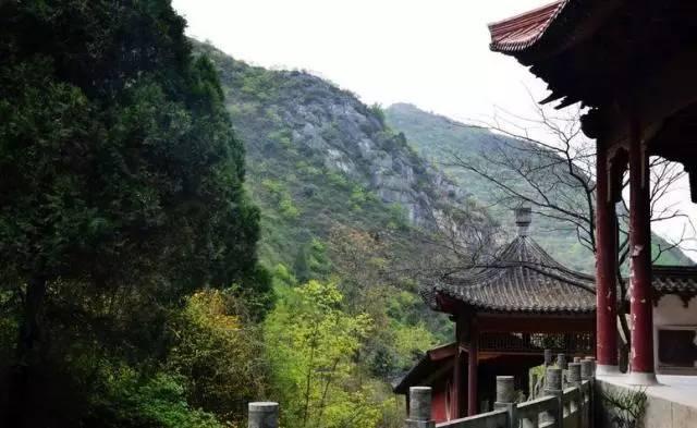 金榜题名对联七言，金榜题名对联精选100副（七言：致高考烟花）