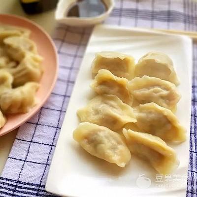 羊肉水饺配什么菜好吃，羊肉配什么菜最佳（羊肉饺子馅怎么调）