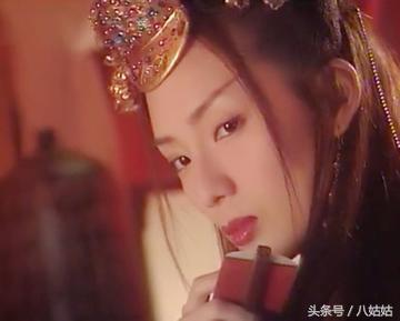 林青霞经典电影片段东方不败，内地名伶远比林青霞传神惊艳