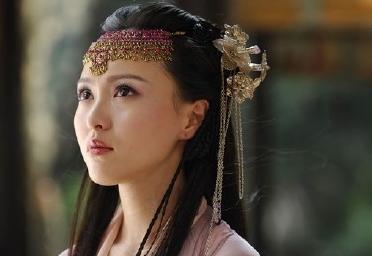 唐嫣的古装一直很让人惊艳，古装照真的太惊艳了