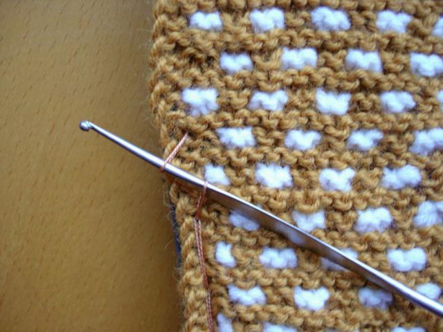 毛线拖鞋的钩法教程，毛线拖鞋的编织方法