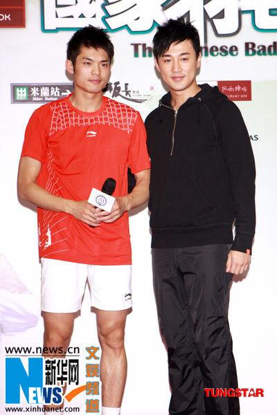 李易峰身高多矮，又宽又长连腿都挡了一大半