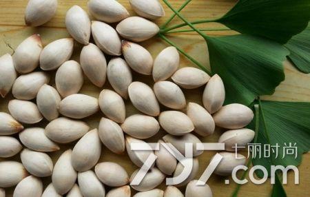 白果祛痘有用吗，白果治痤疮的用法