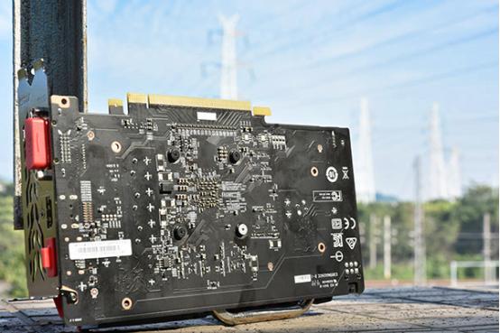 显卡1050ti，gtx1050ti到底如何（GTX 1050/1050Ti 正式发布）