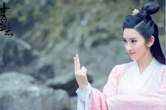 李易峰前女友大全，看到网曝的李易峰私照