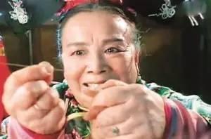 容嬷嬷的扮演者，容嬷嬷扮演者演技太精湛