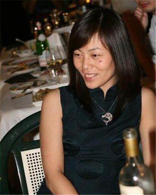 黄渤主持金马奖完整版，黄渤金马奖颁奖典礼完整（金马奖晚会空缺17分钟）