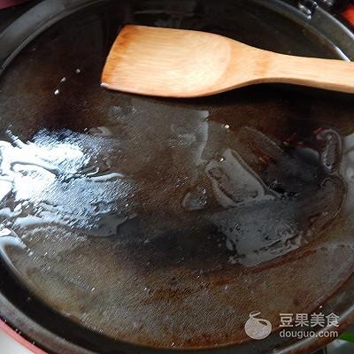 自制手抓饼的家常做法，简单板的手抓饼的做法