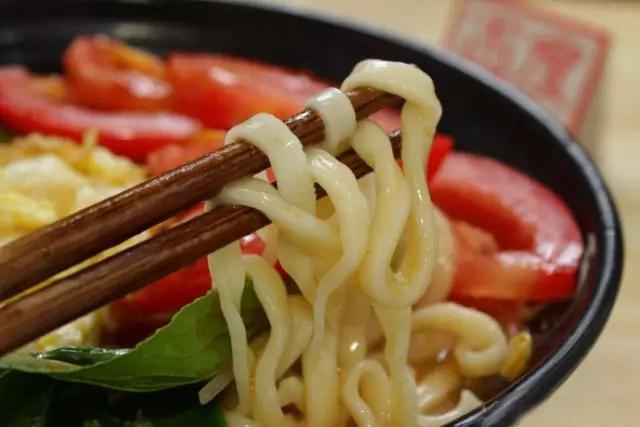 绍兴有什么特色小吃小编来告诉你，绍兴各地最具代表美食大汇总