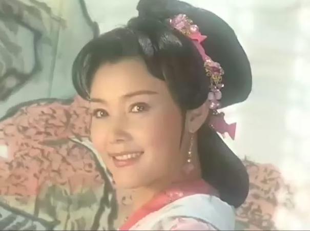 歌手姜黎黎简历，姜黎黎：嫁小3岁汪宝生