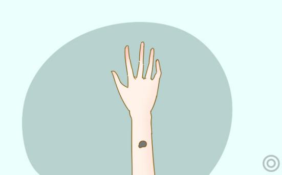 脚底痣的分布与含义，脚底长痣的人不同命运特征