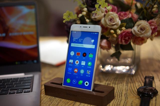 魅族魅蓝note，魅族魅蓝note功能介绍（魅蓝Note6售价1099元起）