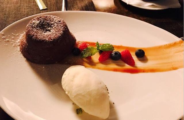 牛排餐厅常用菜谱目录，新年的第一餐要不要来一份牛排