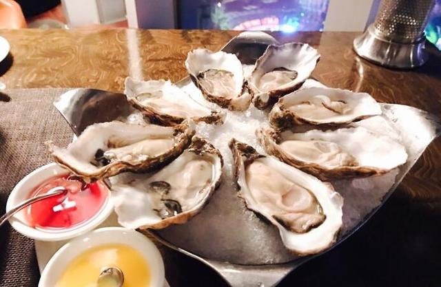 牛排餐厅常用菜谱目录，新年的第一餐要不要来一份牛排