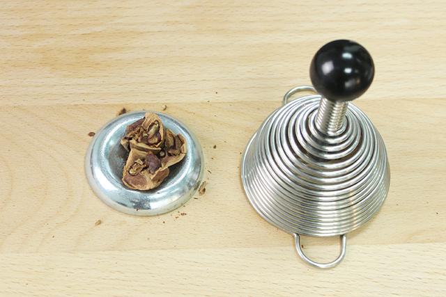 这份坚果营养测评表请您检查，吃坚果怎么才能吃得爽